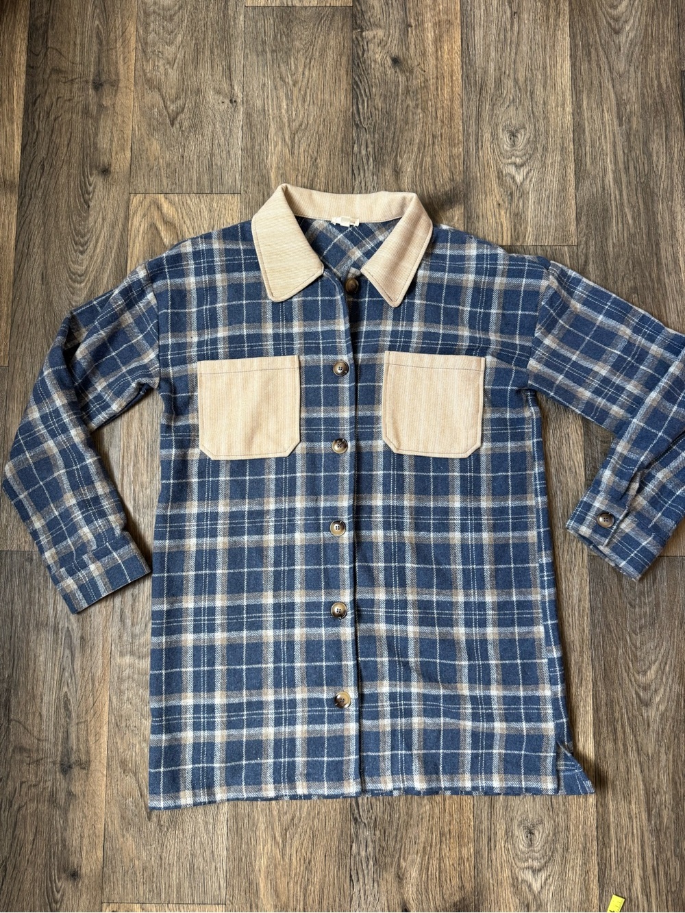 Hem & Thread Women’s L Blue Beige Plaid Flannel Button-Up Shirt Jacket Fall